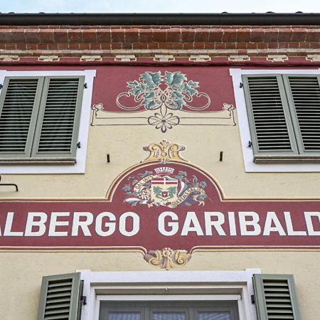 Albergo Ristorante Garibaldi Cisterna d'Asti Exterior photo
