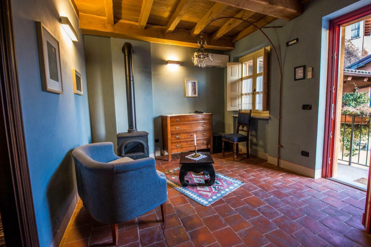 Albergo Ristorante Garibaldi Cisterna d'Asti Exterior photo